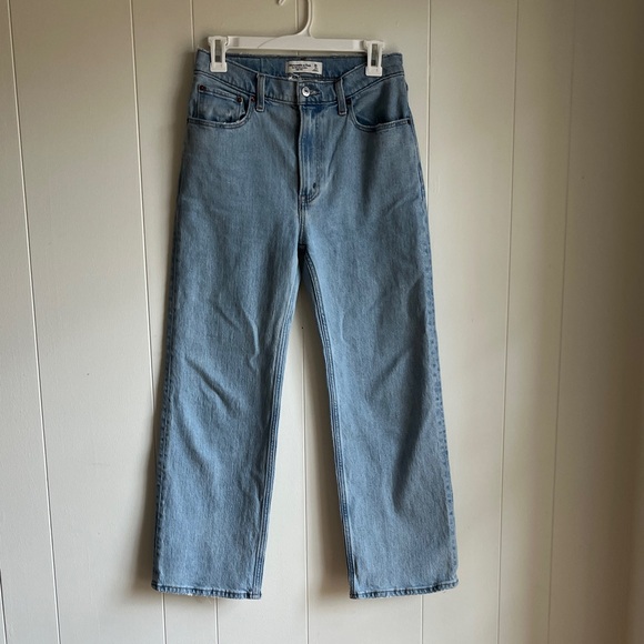 Abercrombie & Fitch Light Blue Straight Leg Jeans - Picture 9 of 15